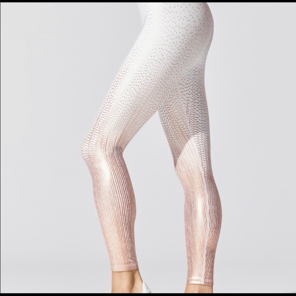 Beyond Yoga drip dot leggings